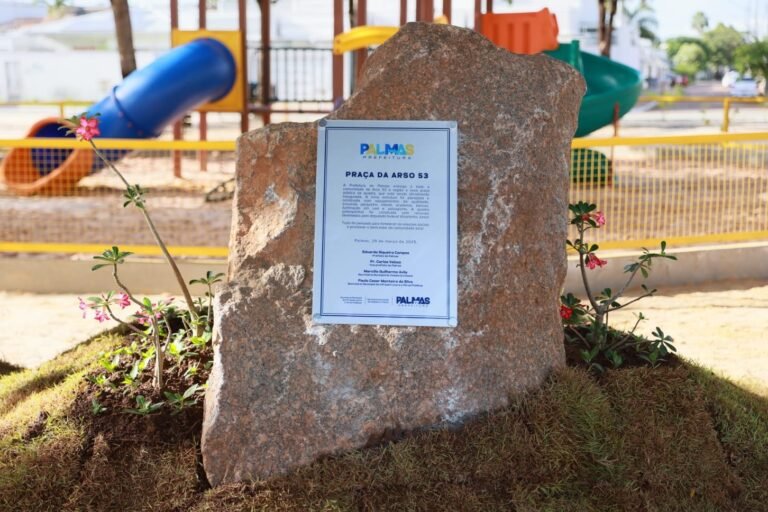 Arso 53 ganha praça revitalizada com quadra poliesportiva
