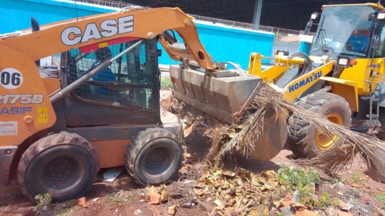 Força-tarefa de limpeza contra arboviroses atende moradores da Arse 14 nesta segunda, 17
