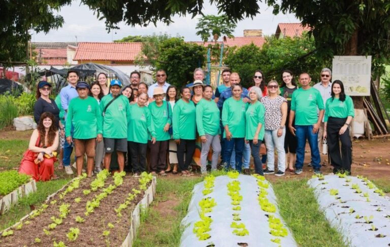 Prefeitura de Palmas Fornece Adubo Orgânico para 21 Hortas Comunitárias da Capital