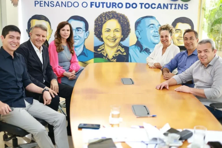 "Prefeito Eduardo declara apoio à senadora Dorinha e diz: 'Meu pai Siqueira Campos estaria ao lado dela'" – Diário do Tocantins