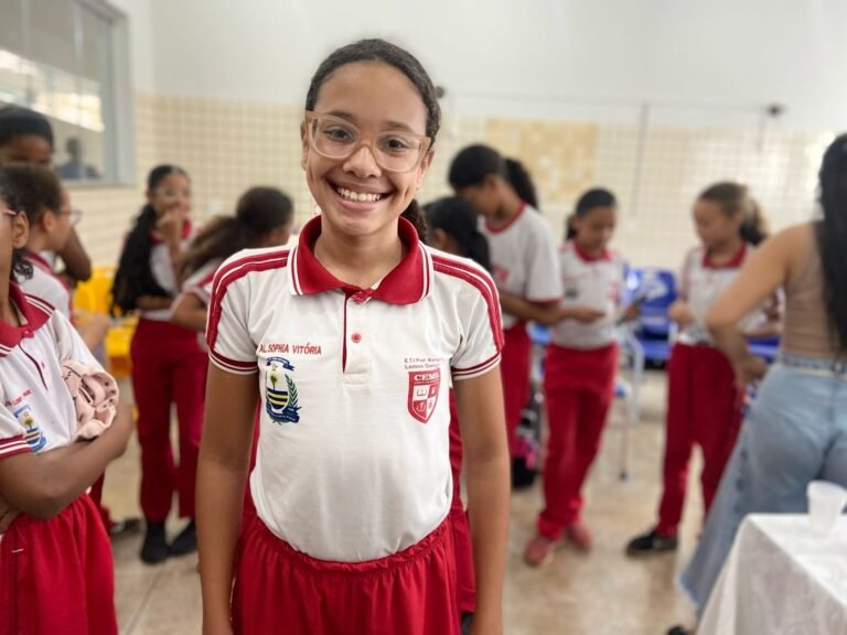 Prefeitura de Palmas e Liga de Desenvolvimento Social doam óculos para 342 alunas da rede municipal de ensino