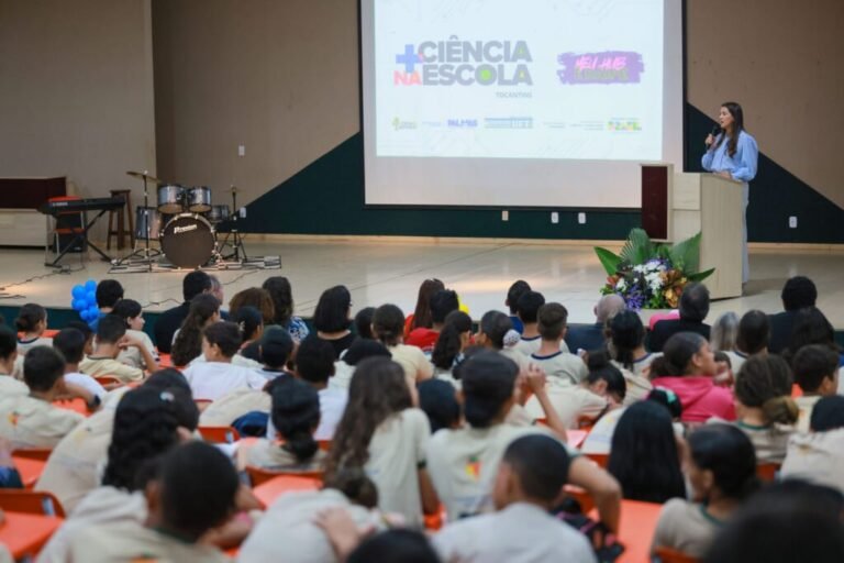 Programa Mais Ciência na Escola beneficia escolas municipais de Palmas