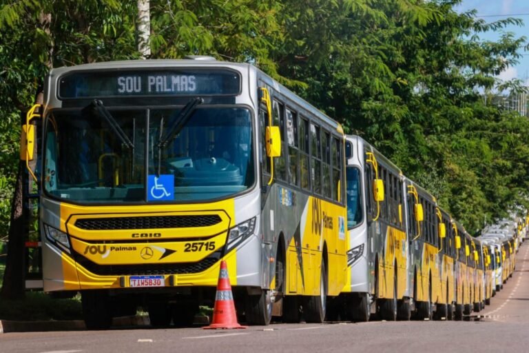 Cartões de transporte público não exigem solicitação por idosos e pessoas com deficiência atualmente