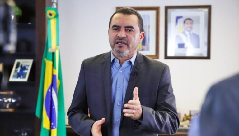 Governador Wanderlei Barbosa adianta salários e movimenta R$ 315 milhões na economia tocantinense