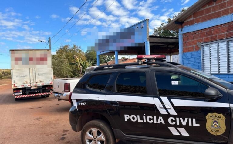 Homem é preso pela Polícia Civil por porte ilegal de arma durante operação contra furtos em Araguacema