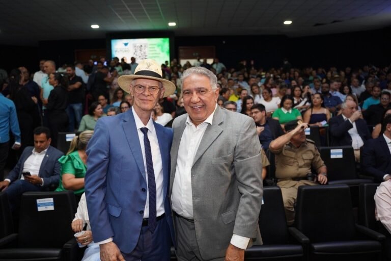 Laurez Moreira destaca em lançamento do ‘TCE de Olho no Futuro’: ‘Investir na primeira infância é construir um Tocantins mais justo’