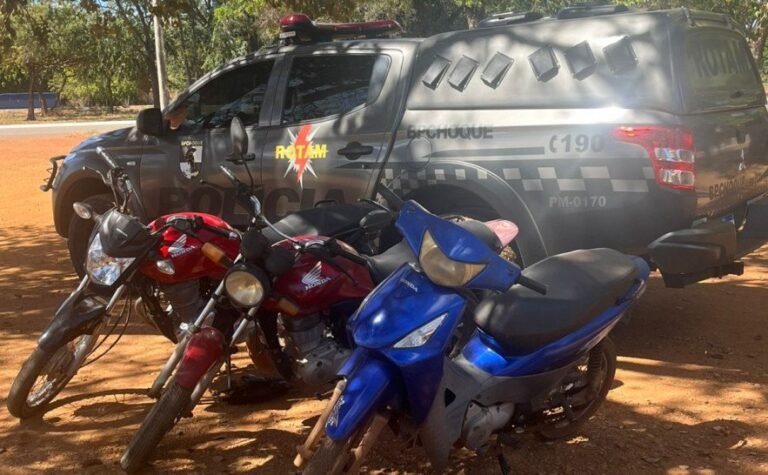 Dois jovens de 17 e 24 anos são presos com motos roubadas na 210 Sul em Palmas após alerta anônimo